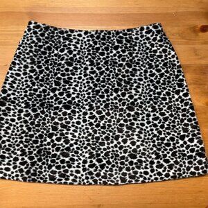 Le chateau faux fur skirt